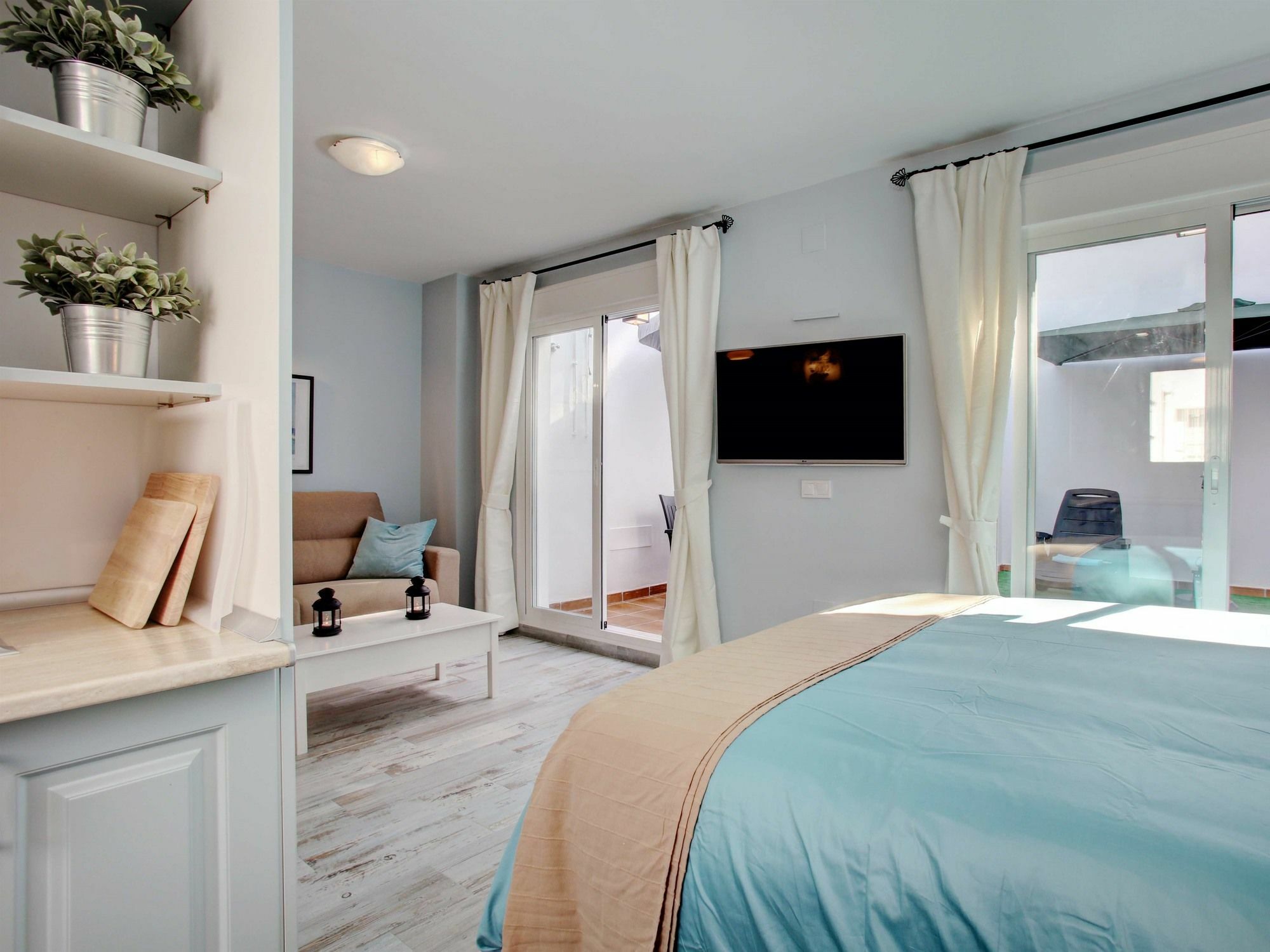 Malaga Lodge Studio Экстерьер фото
